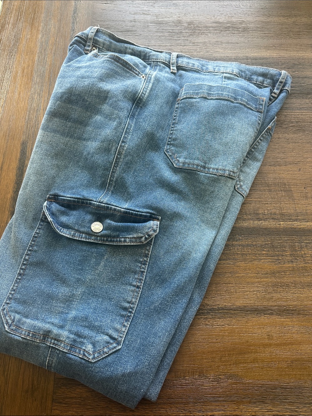 High Rise Cargo Jeans - Picture 7 of 7